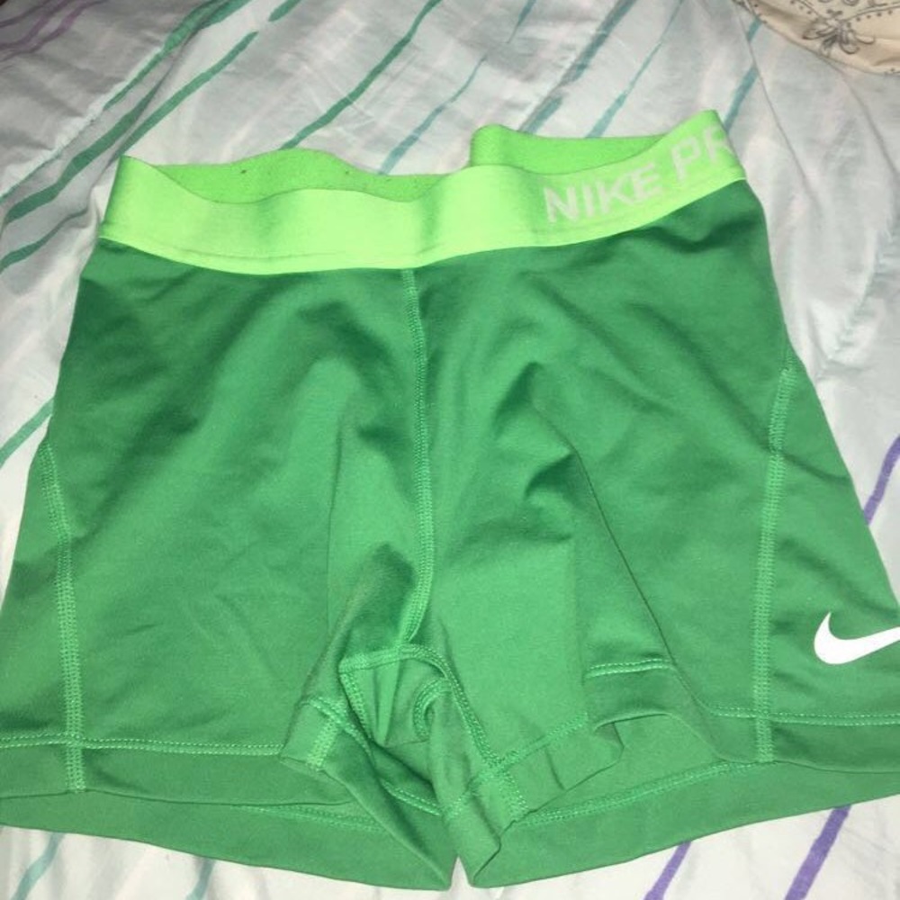 Nike pros